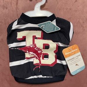 Tommy Bahama Dog B&W Hawaiian Print T-Shirt, Small, NWT